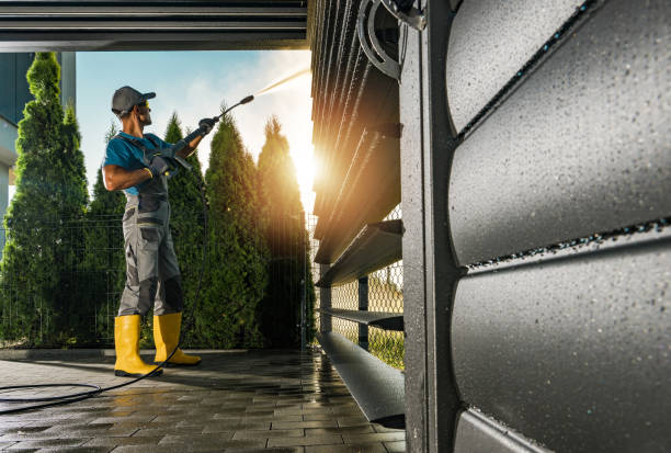Best Sidewalk Pressure Washing  in Milford, IN